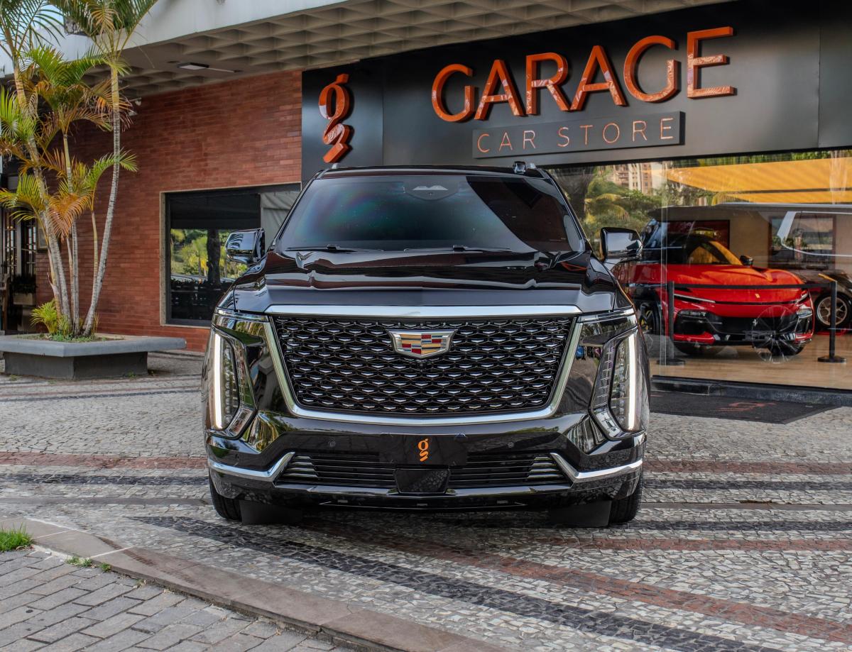 Escalade Luxury
