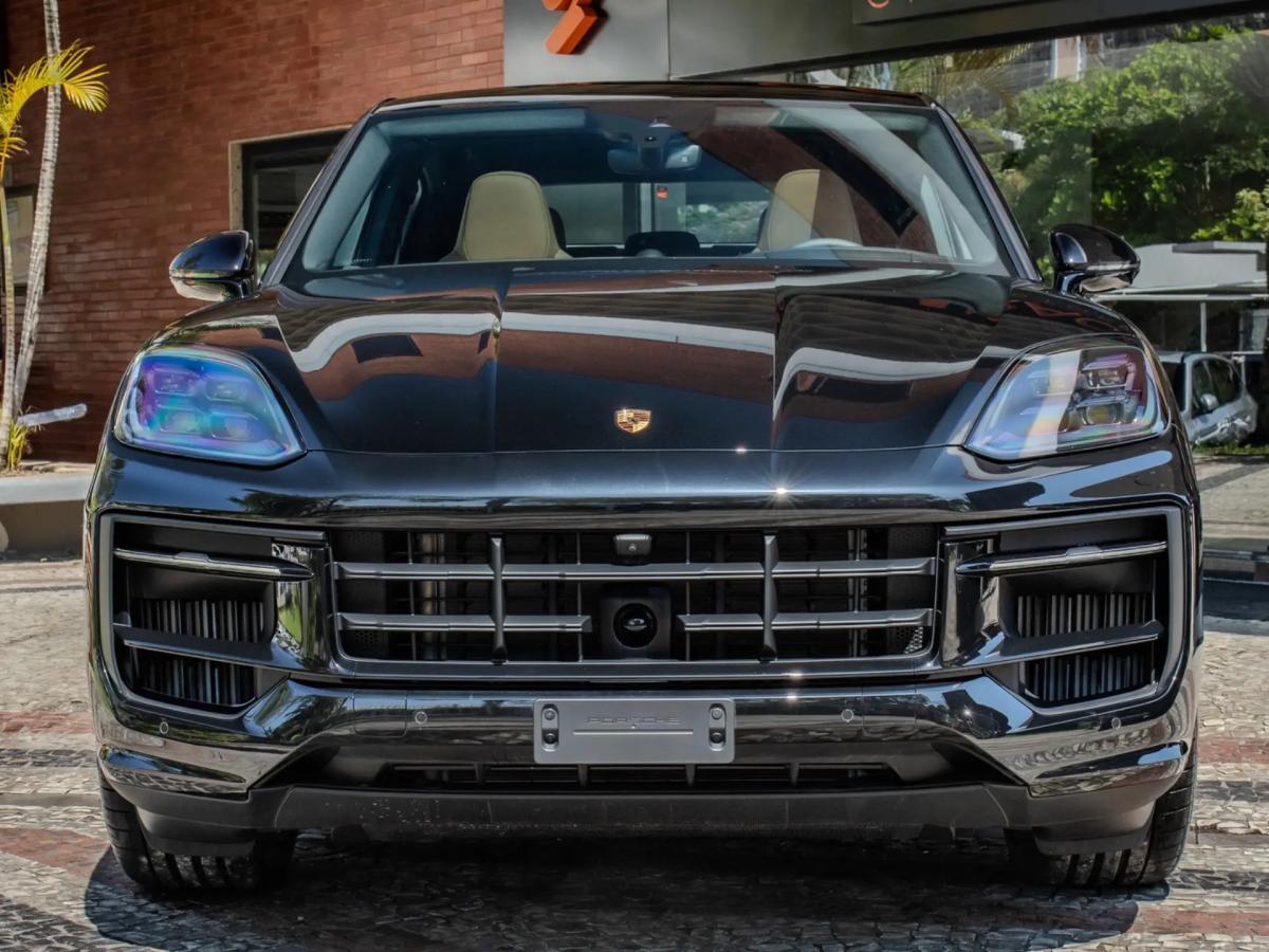 Cayenne Coupé Black Edition